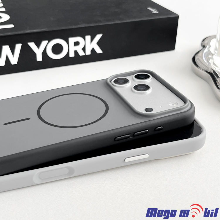Futrola iPhone 17 Pro Magsafe Slim white